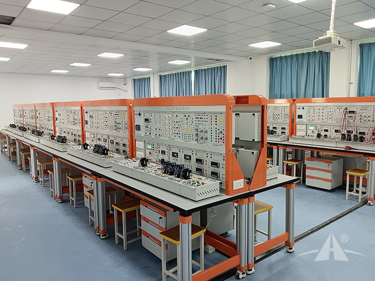 PGJ-3型电路教学实训平台